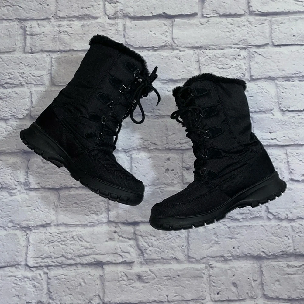 KAMIK Brooklyn Black Waterproof Winter Boots Lace Up Mid-Calf Women's Size 6